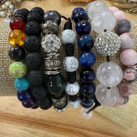 Stack Set Of 7 Beaded Adjustable Bracelets With Lava Rock Gemstone & Crystal Bea - Picture 5 of 8
